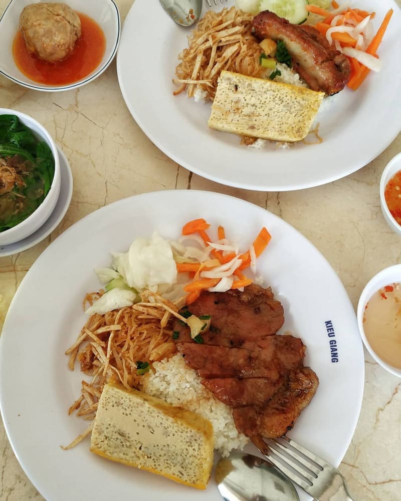 14 quán cơm tấm ngon ở Sài Gòn bạn nên thử ngay 14