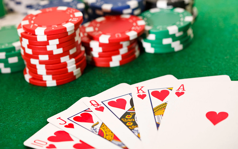 Top 3 Chiến lược chơi Poker chuyên nghiệp hoàn chỉnh từ các chuyên gia