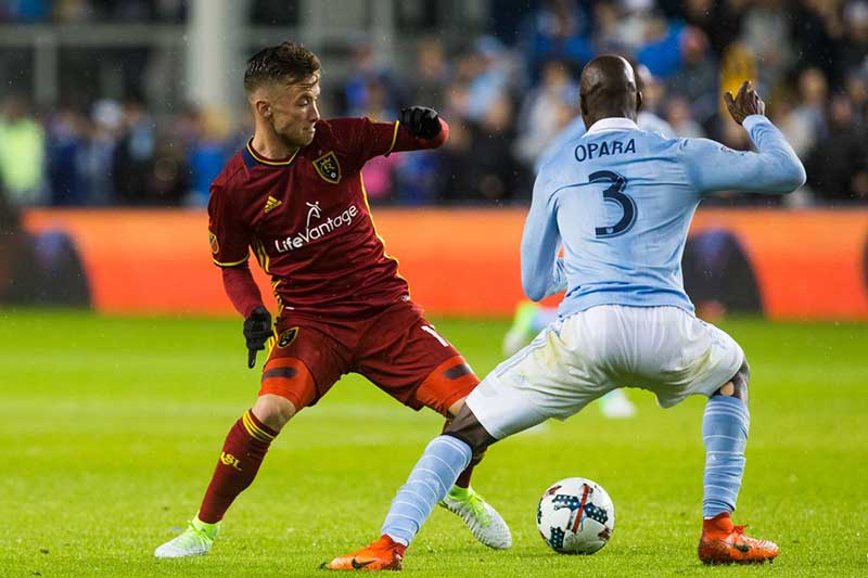 Những kỹ thuật rê bóng tốt nhất trong bóng đá